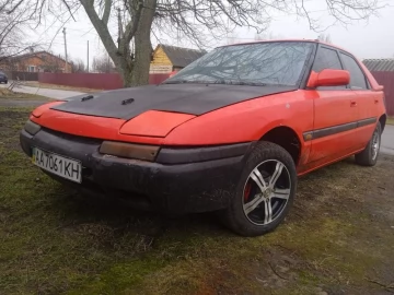Авто Mazda 323 1990 № 7486223