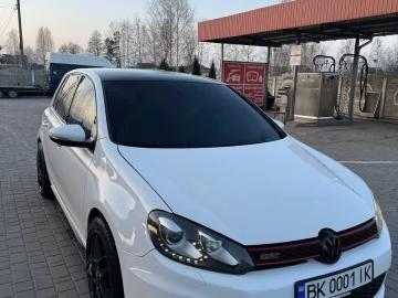 Авто Volkswagen Golf 2011 № 7486441
