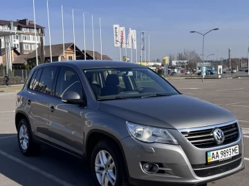 Авто Volkswagen Tiguan 2011 № 7486483