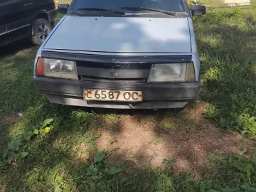 Авто ВАЗ 2109 1989 № 7493108