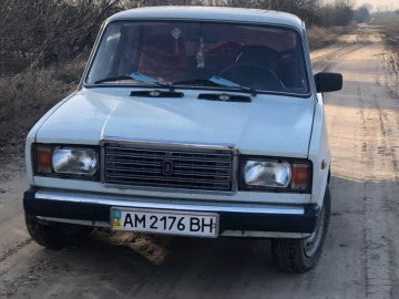 Авто ВАЗ 2107 2007 № 7493213