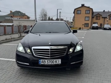 Авто Mercedes E Серия 2012 № 7493774