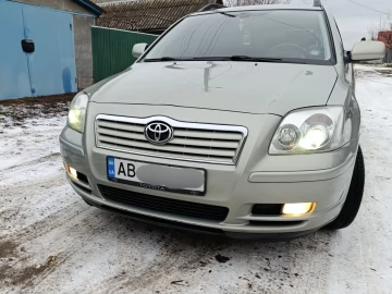 Авто Toyota Avensis 2004 № 7493815