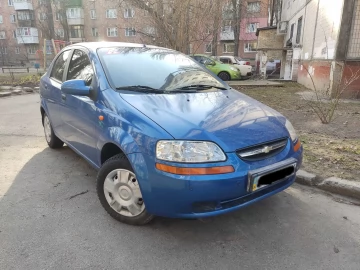 Авто Chevrolet Aveo 2005 № 7493819