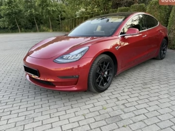Авто Tesla Model 3 2020 № 7493846