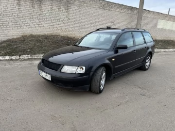Авто Volkswagen Passat Variant 1999 № 7494124