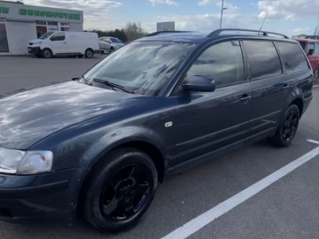 Авто Volkswagen Passat Variant 2000 № 7494206