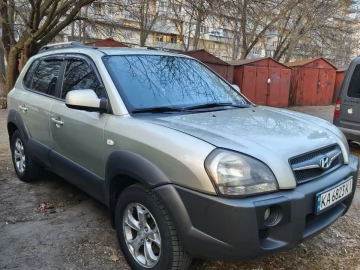 Авто Hyundai Tucson 2008 № 7494415