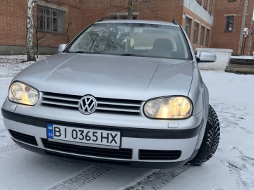 Авто Volkswagen Golf 2001 № 7495576