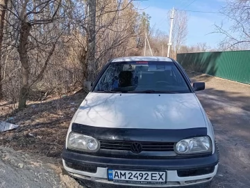 Авто Volkswagen Golf 1995 № 7495676