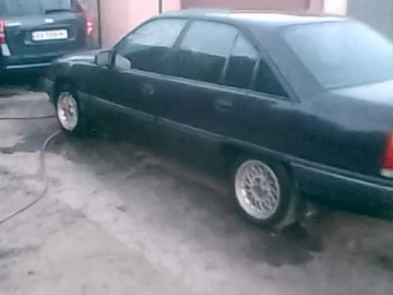Авто Opel Omega 1990 № 7495807