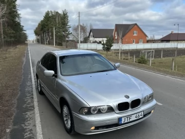 Авто BMW 5 Серия 2003 № 7496048