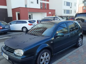 Авто Volkswagen Golf 2000 № 7496142