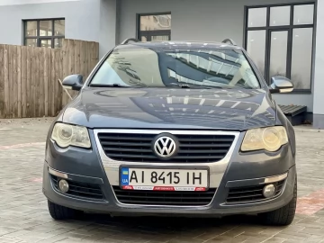 Авто Volkswagen Passat Variant 2005 № 7497182