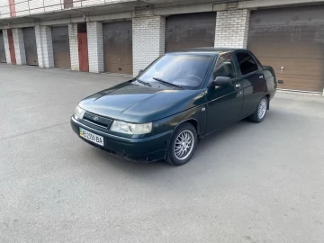 Авто ВАЗ 2110 2003 № 7497324