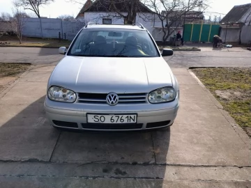 Авто Volkswagen Golf 2000 № 7497437