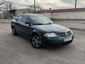 Авто Volkswagen Passat Sedan 2001 № 7497578