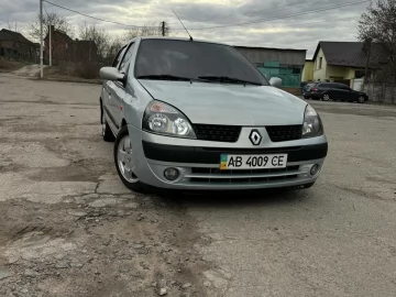 Авто Renault Clio Symbol 2003 № 7497615