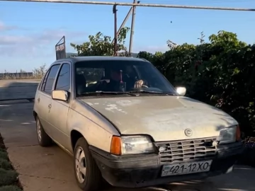 Авто Opel Kadett 1986 № 7497974