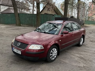 Авто Volkswagen Passat Sedan 2002 № 7498200