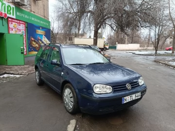Авто Volkswagen Golf 2001 № 7498343