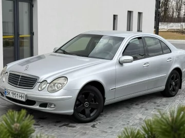 Авто Mercedes E Серия 2002 № 7498824