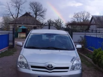 Авто Toyota Corolla Verso 2005 № 7498868