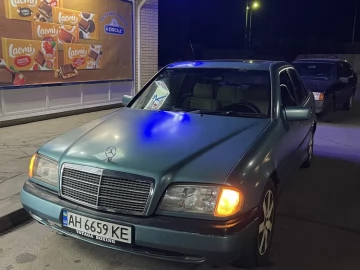 Авто Mercedes C Серия 1993 № 7498947