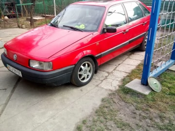 Авто Volkswagen Passat Sedan 1992 № 7501691