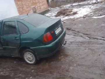 Авто Volkswagen Polo 1997 № 7502576