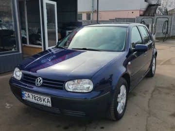 Авто Volkswagen Golf 2000 № 7502851
