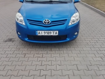 Авто Toyota Auris 2011 № 7503116
