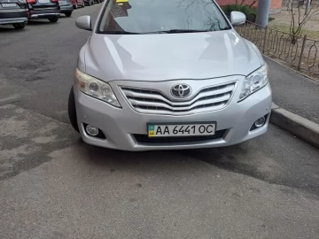 Авто Toyota Camry 2011 № 7503197