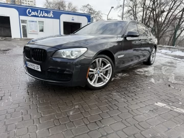 Авто BMW 7 Серия 2013 № 7503401