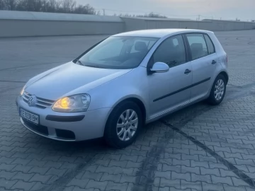 Авто Volkswagen Golf 2003 № 7503715