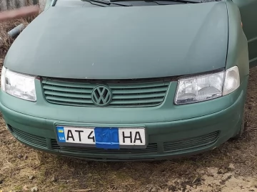 Авто Volkswagen Passat Sedan 1994 № 7503770