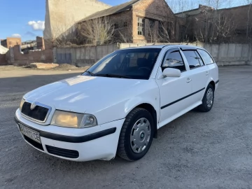 Авто Skoda Octavia 2001 № 7503836