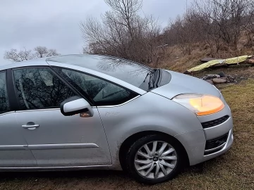 Авто Citroen C4 2010 № 7507435