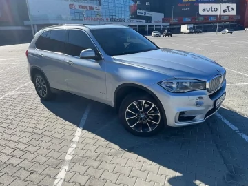 Авто BMW X5 2017 № 7508708