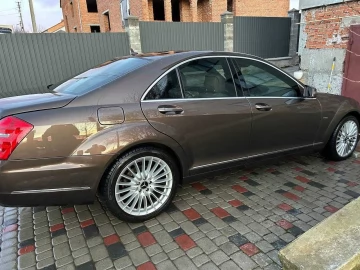 Авто Mercedes S Серия 2010 № 7508764