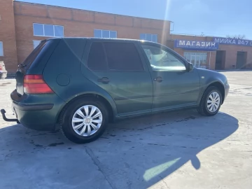 Авто Volkswagen Golf 1999 № 7508781