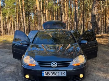 Авто Volkswagen Golf 2004 № 7508795