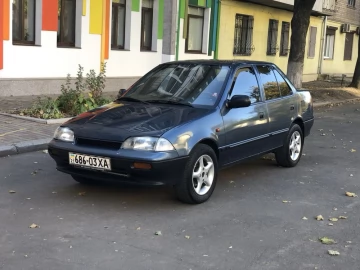 Авто Suzuki Swift 1990 № 7511549