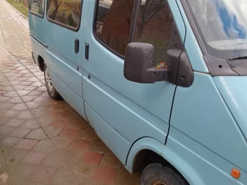 Авто Ford Transit 1989 № 7511649
