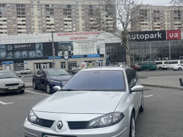 Авто Renault Laguna 2007 № 7512506