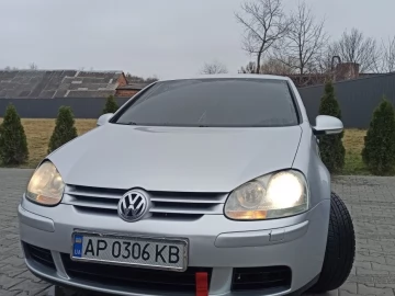 Авто Volkswagen Golf 2005 № 7512615