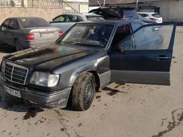 Авто Mercedes W124 1994 № 7514716