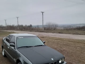 Авто BMW 5 Серия 1987 № 7514795