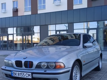 Авто Mazda 121 1999 № 7514834