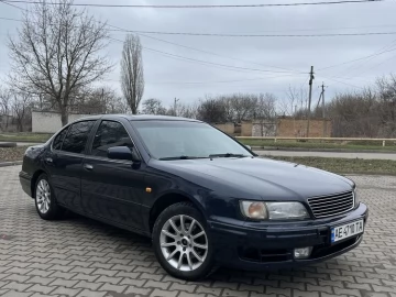 Авто Nissan Maxima 1995 № 7514925